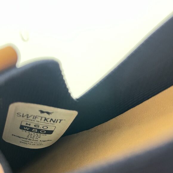 Wolf & Shepherd Shoes Mens Size 6 Womens Size 8 Navy White Swiftknit Loafer - Picture 8 of 8